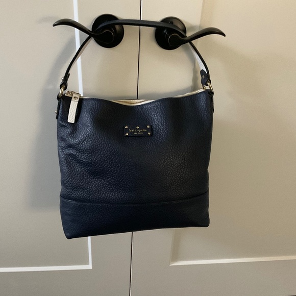 KATE SPADE BEAUTIFUL PEBBLED LEATHER SHOULDER BAG NEW NEVER USED NAVY - Picture 13 of 15